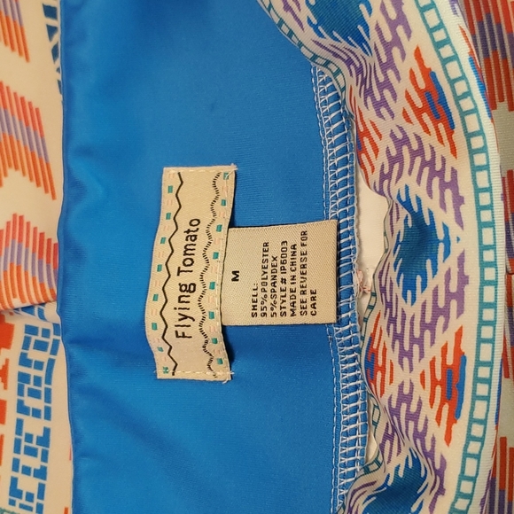 Flying Tomato Women's Capri Leggings - Picture 5 of 5